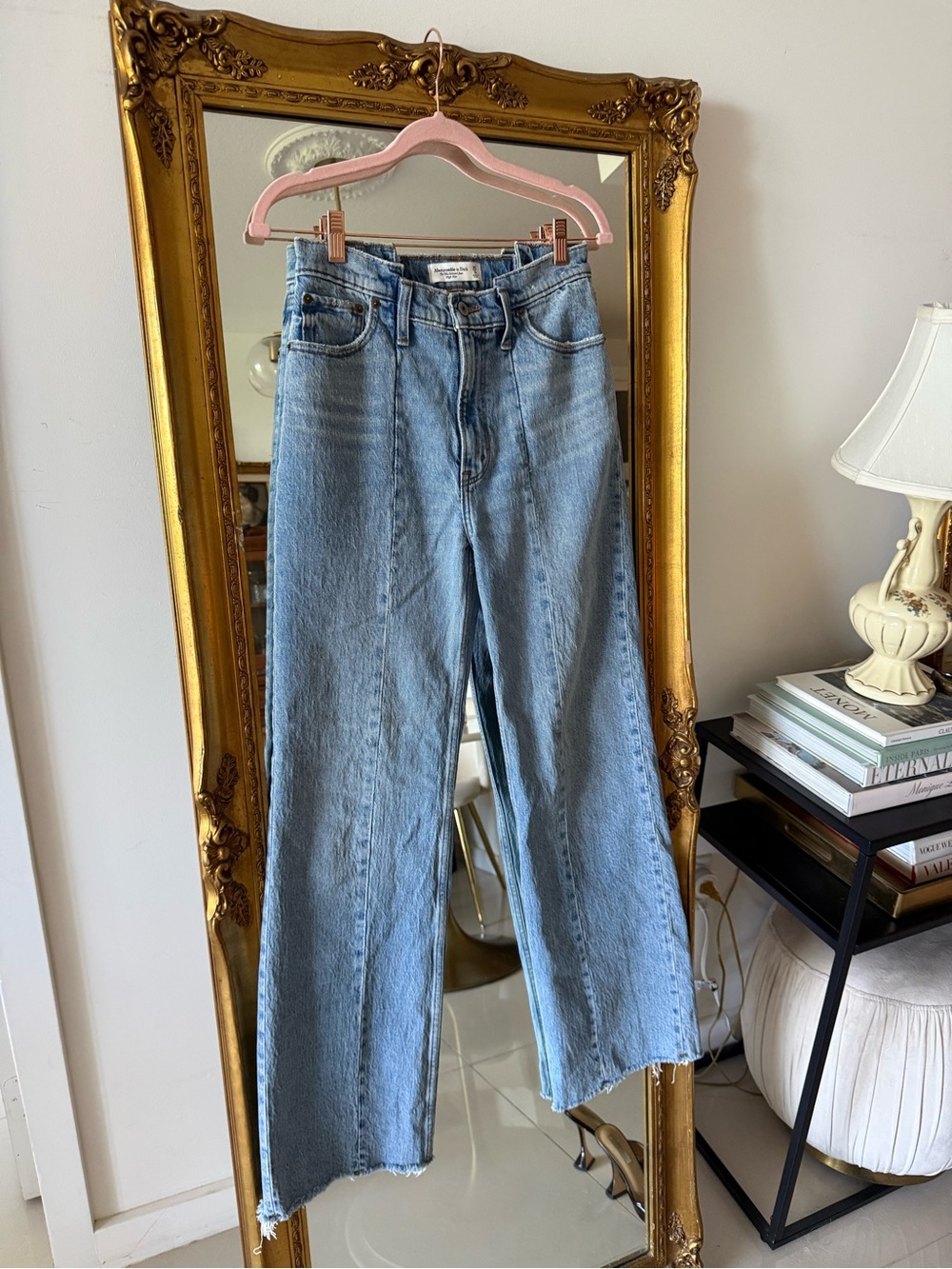 Abercrombie Jeans - Picture 5 of 7